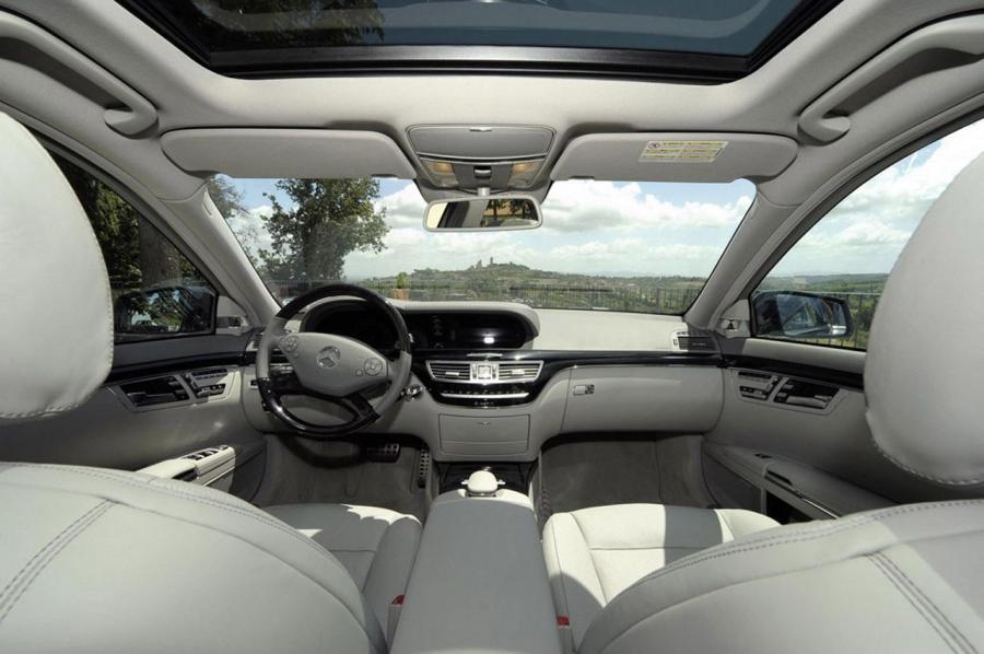  Mercedes-Benz S500 Grand Edition 2012 года  (фото 8 из 21)